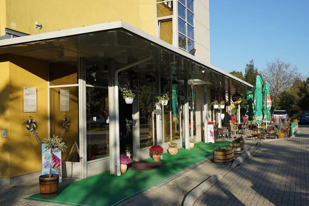 Apartman Hotel Bük Extérieur photo
